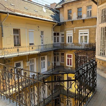 Westend Downtown Budapest Exterior foto